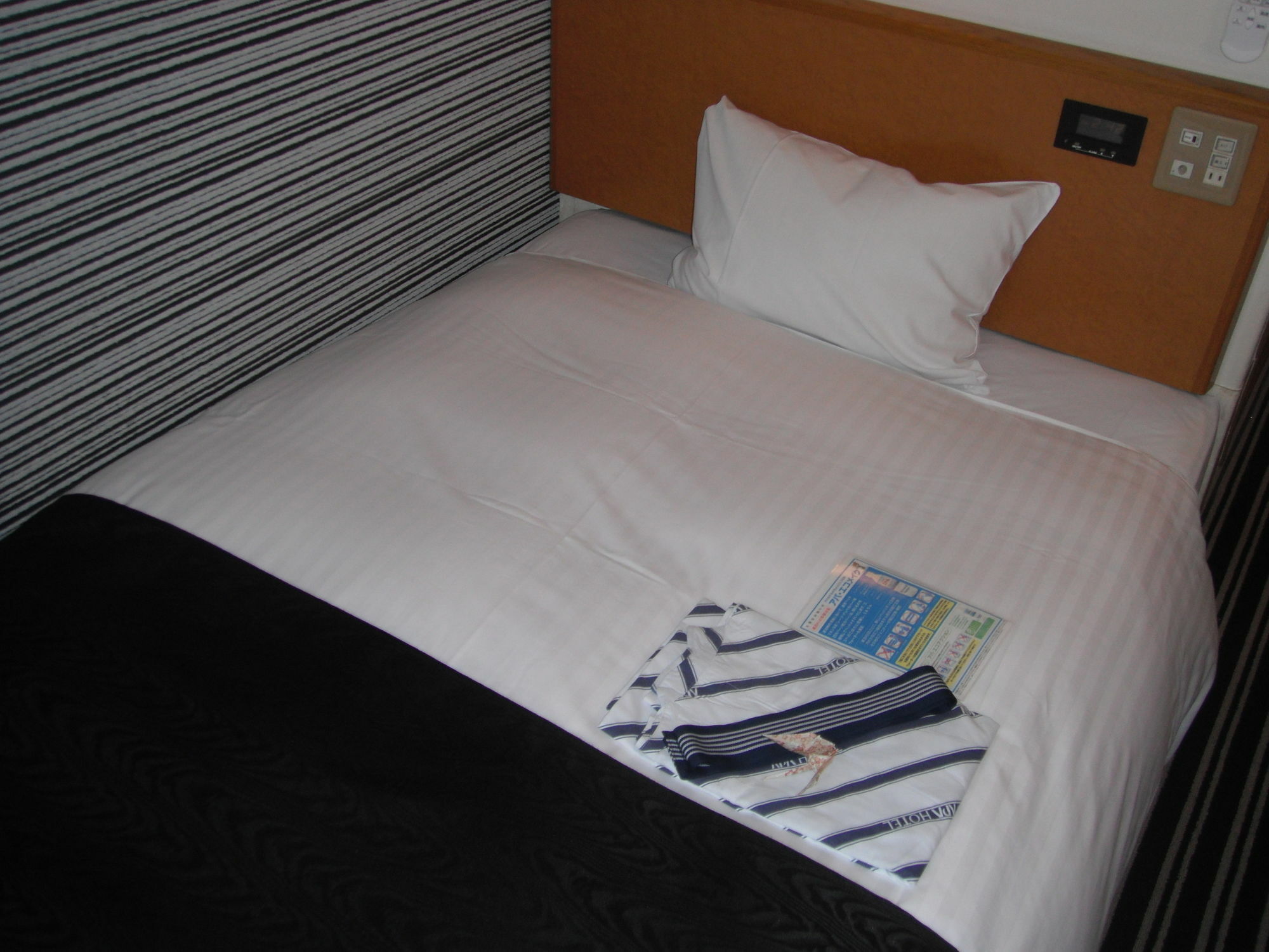 Apa Hotel Tokushima Ekimae Dış mekan fotoğraf